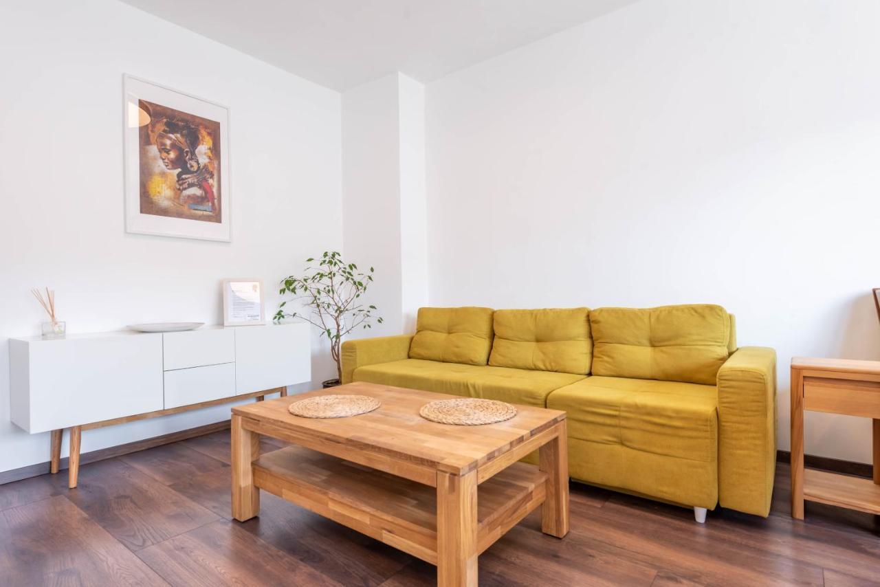 Cosy Apartment In Central Varna Bagian luar foto