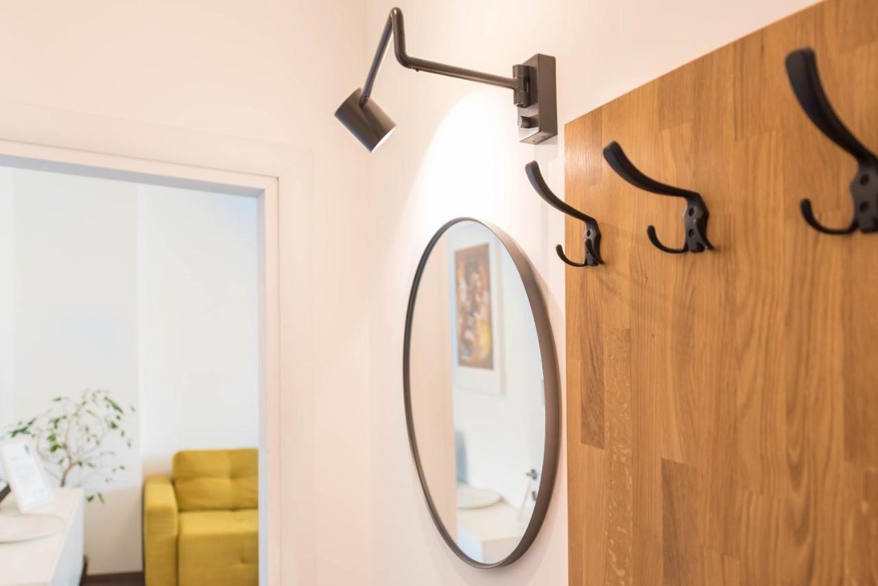 Cosy Apartment In Central Varna Bagian luar foto